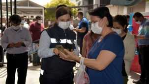 İlçe Protokolünden Maske ve Mesafe Hatırlatması