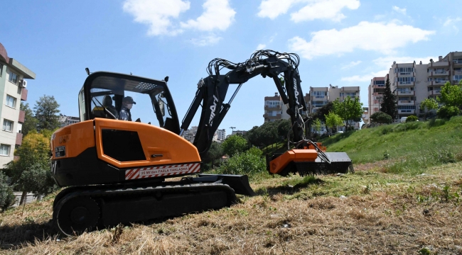 Karabağlar parklarına son teknoloji araç