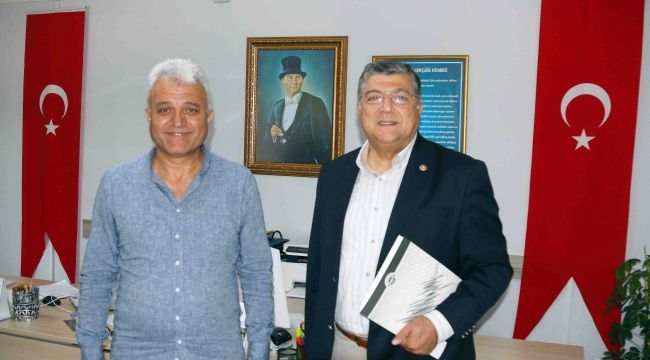 Milletvekili Sındır, “depremzedeler devletini yanlarında görmek istiyor!”