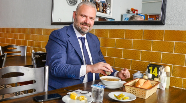 Başkan Pehlivan’dan esnafa moral ziyareti