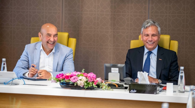 Başkan Soyer TÜRSAB ziyaretinde konuştu: “Travel Turkey dünyada ses getirmeli”