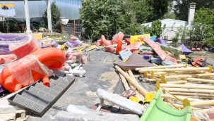 Hurdalar emekle parklara hayat verdi