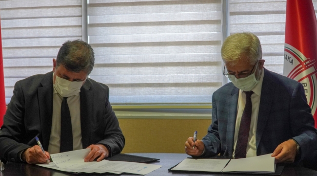 Kent A.Ş. ile İzmir Bakırçay Üniversitesi İş Birliği Protokolü İmzaladı