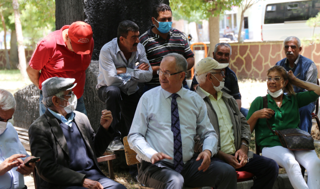 Atila Sertel Niğde’nin köylerinde İzmir tarım modelini anlattı