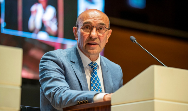 Başkan Soyer Meclis’te Körfez’i kirleten Gediz Nehri ile ilgili konuştu: “Seyirci kalmaya vicdanım razı değil”