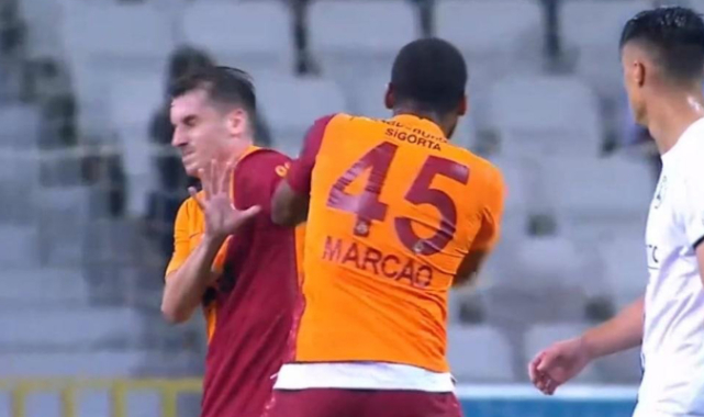 Galatasaraylı Marcao takım arkadaşına yumruk attı
