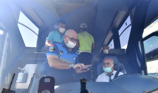 İzmir Büyükşehir Belediyesi’nden trafik kazalarına karşı denetim