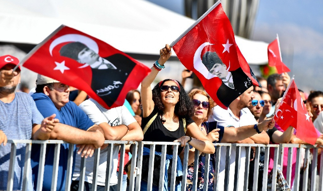 İzmir’de 30 Ağustos Zafer Bayramı coşkuyla kutlanacak