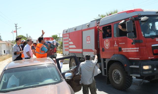 İzmir İtfaiyesi alkışlarla uğurlandı alkışlarla karşılandı