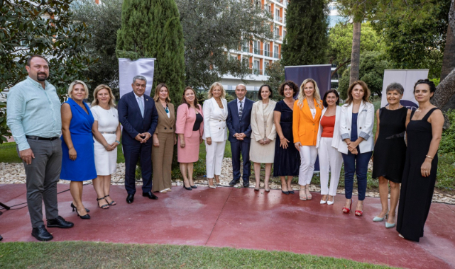 Soyer: Kadınlar için elimizi taşın altına sokmaya devam edeceğiz