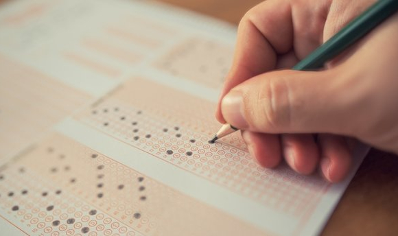 YKS'de baraj düştü