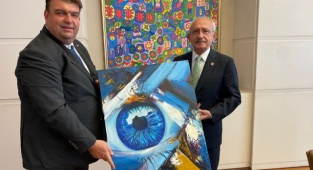 Başkan Yetişkin 'den Kılıçdaroğlu'na Anlamlı Hediye