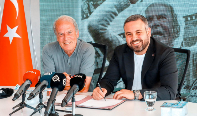 Erhan Çenek’ten Türk Futboluna Örnek Davranış