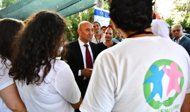 &quot;İzmir Gençlere Kucak Açıyor&quot;