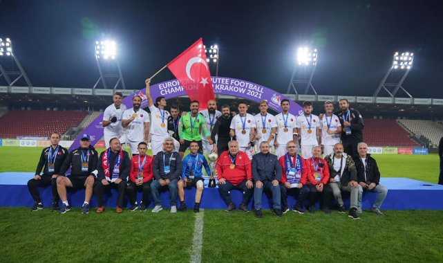 İzmir&#039;in Gururu Ampute Milli Takım Oyuncusu Rüstem Kurhan