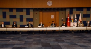 Pakdemirli: "İzmir Çalışan ve Üreten Bir Kent"