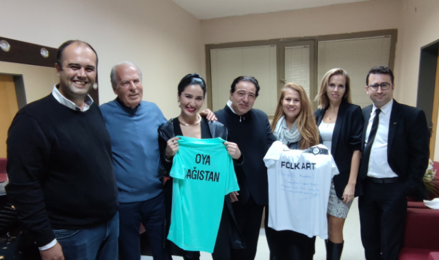 Altay&#039;dan Fazıl Say&#039;a Jest