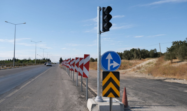 Altınova&#039;da Köy Yollarına Trafik Bağlantısı Artık Daha Güvenli