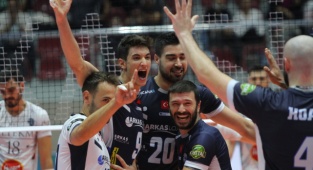 Arkas Spor'dan 4'te 4'lük Mücadele !