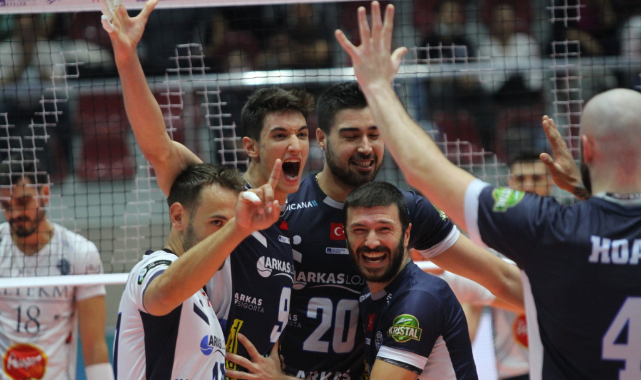 Arkas Spor&#039;dan 4&#039;te 4&#039;lük Mücadele !