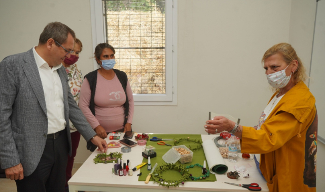 Ayvalık Belediyesi Meslek Kursları Umut Vaat Ediyor