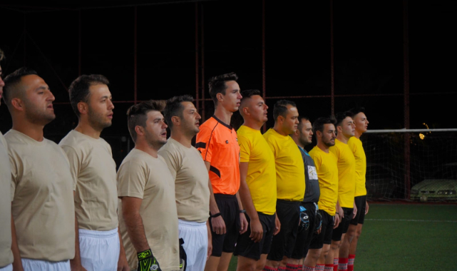 Ayvalık&#039;ta Cumhuriyet Kupası İçin Mücadele