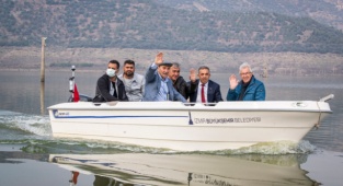 Beydağ'da Çiftçilere Tekne Hibesi!