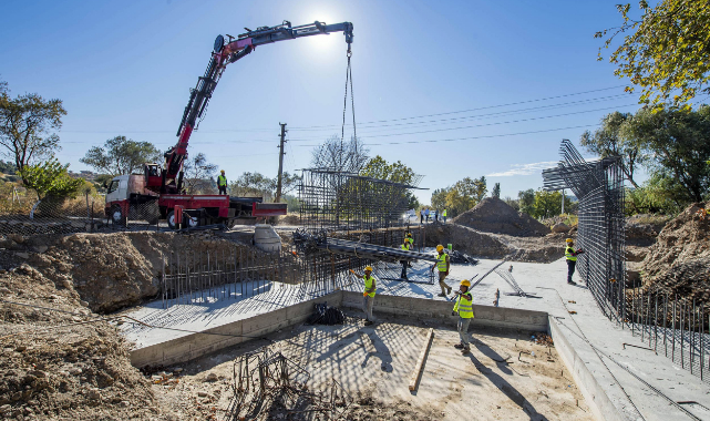 Büyükşehir&#039;den Aşırı Yağışlara Önlem