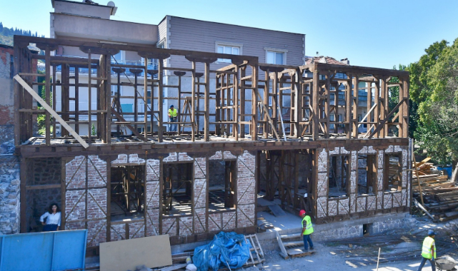 Carfi Konağı Restore Ediliyor