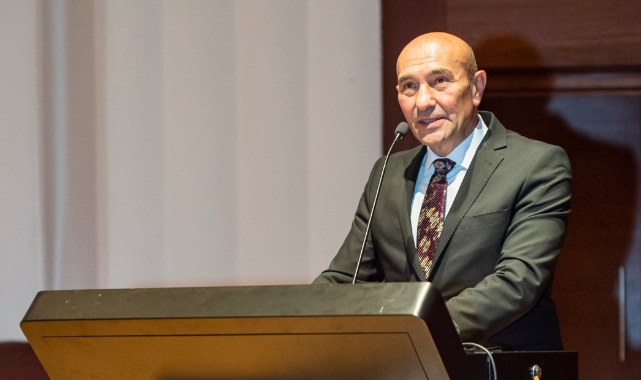 Cumhuriyetin 100. Yılına İzmir&#039;den Unutulmaz Armağan