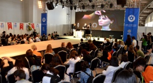 Güzellik Fuar'ında Güzellik Sırları