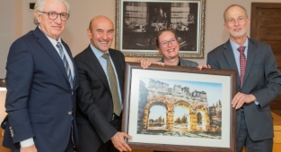 İsrail’in Ankara Büyükelçiliği Maslahatgüzarı İzmir'de