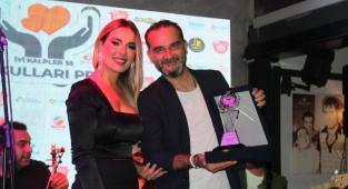 İyi Kalpler 35 Derneği "Köy Okulları Projesi" için Yardım Gecesi Düzenledi