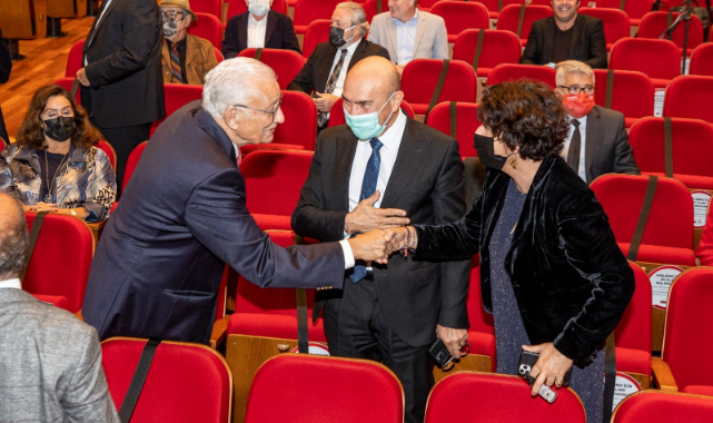 &quot;İzmir’in belediye başkanı olmaktan onur duyuyorum”