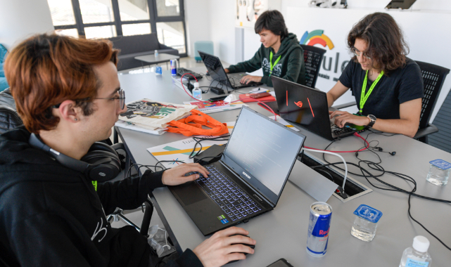 Oyun Geliştiriciler Kuleİzmir&#039;de !