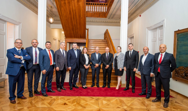 Sanayiciler &#039;den Soyer&#039;e Teşekkür