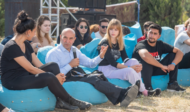 Soyer Gençlik Kampı&#039;ndaki Öğrencilerle Bir Araya Geldi