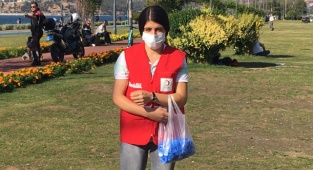 Türk Kızılay'ı Gönüllülerinden Anlamlı Destek