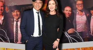 Ünlü yıldızın Film Premierindeki tek Türk !