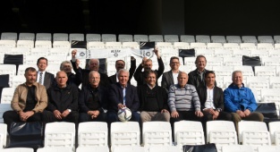 Altay Yüksek Divan Kurulu Üyeleri Altay Alsancak Stadında