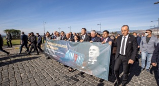 Ata'ya Saygı Yürüyüşü: "Kurduğun gelecek bize emanet”