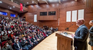 Başkan Soyer: “Büyükşehir'in bırakacağı en güzel iz sizler sayesinde olacak”