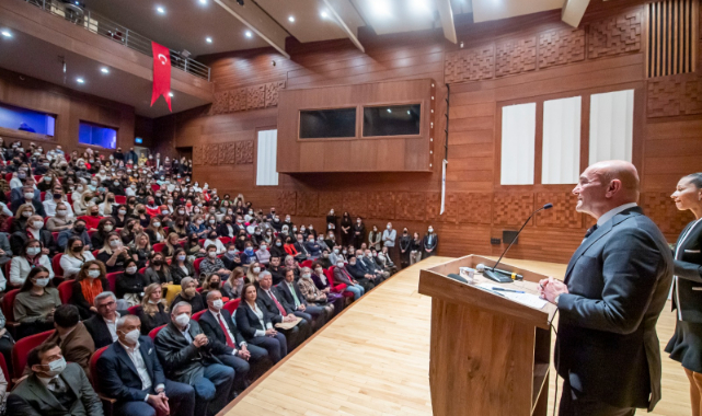Başkan Soyer: “Büyükşehir&#039;in bırakacağı en güzel iz sizler sayesinde olacak”