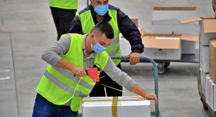 Büyükşehir Öğrencilerinin Yanında