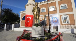 Çamlık Atatürk Heykeline Kavuştu