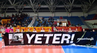 Galatasaray Voleybol Takımından "YETER" Mesajı