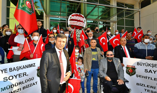 Gazi ve Şehit Yakınlarından Soyer&#039;e Teşekkür