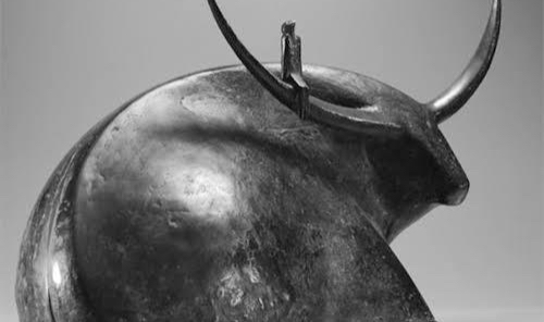 İzmir&#039;de Üç Heykel Saldırıların Hedefi Oldu!