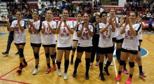 İzmir Kadın Hentbol Takımı Rövanşa Çıkacak!