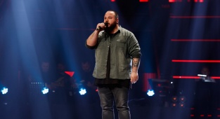 İzmirli Müzisyen Devrim Seyrek O Ses Türkiye'de